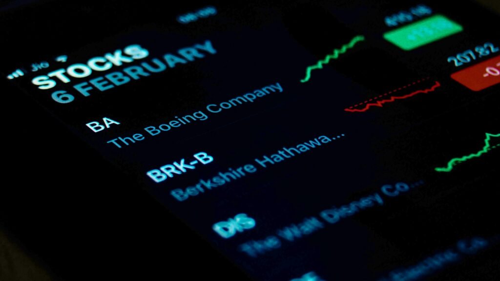 Mastering Futures Prop Firm Trailing Drawdown: Essential for New Traders