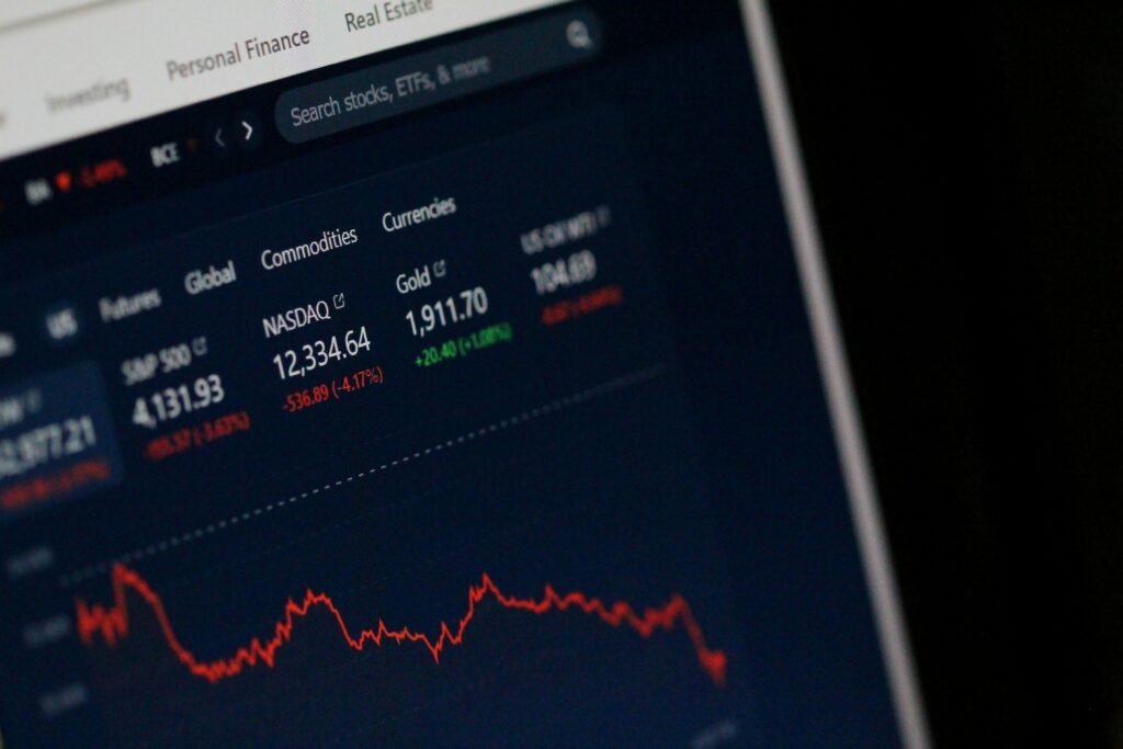 Navigating Compliance Challenges in Copy Trading